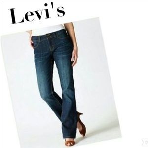 Levis 526 Slender Boot Cut Jeans